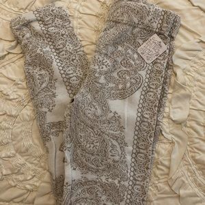Free People Sweater Legging-Size XS-Ivory